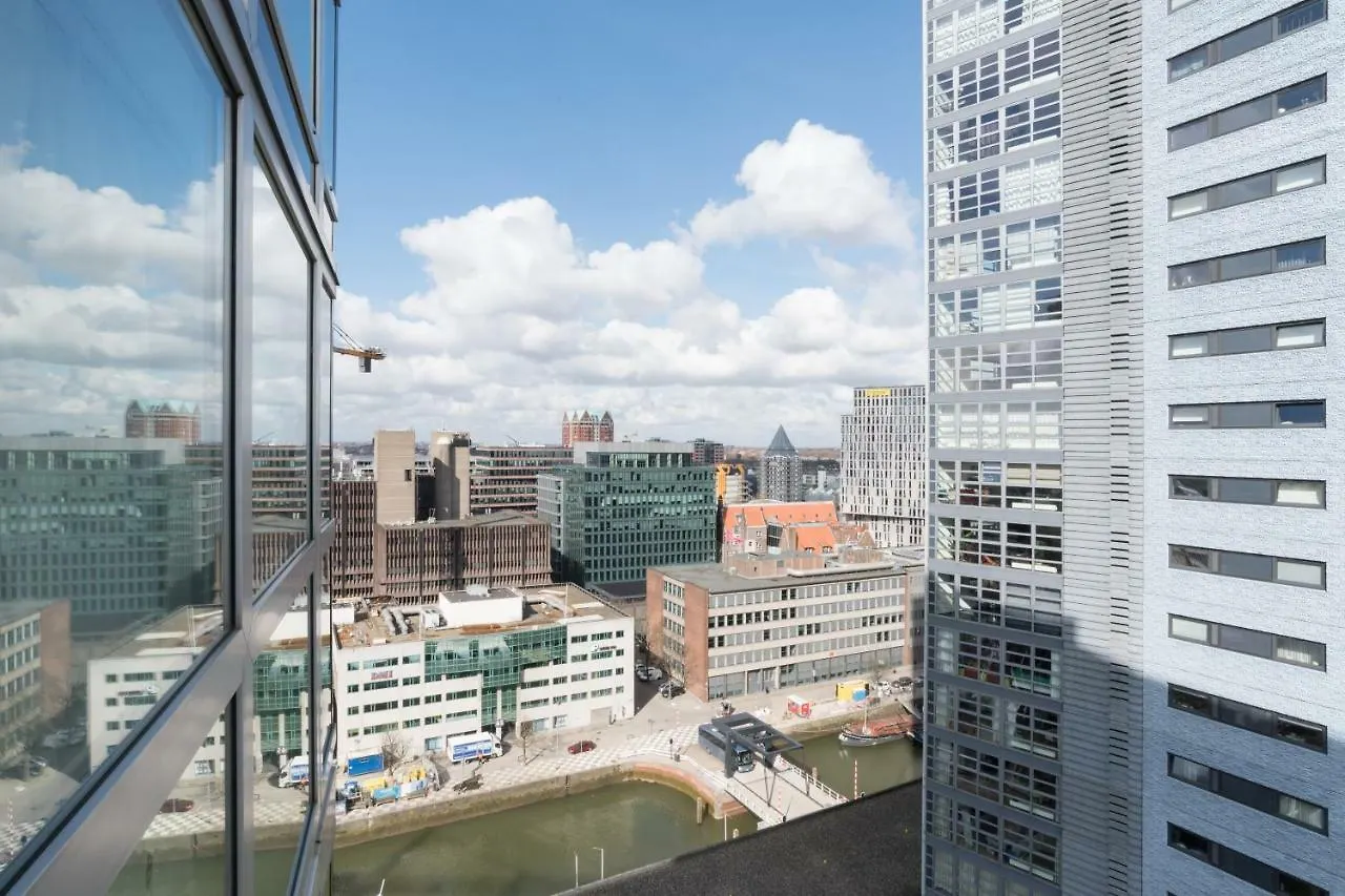 Skyline Apartment Rotterdam